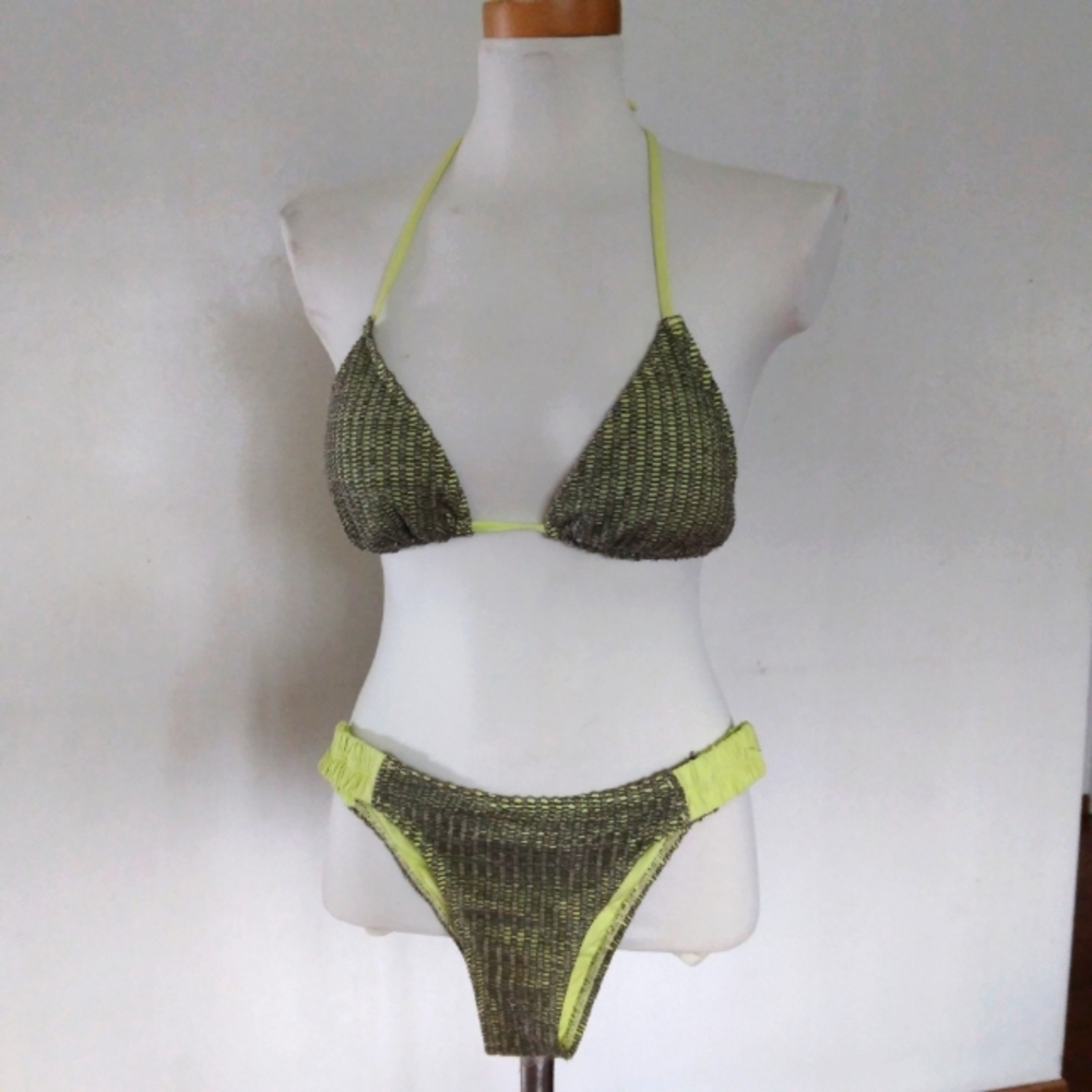 M) 2pc L*SPACE Neon Crochet Overlay Bikini